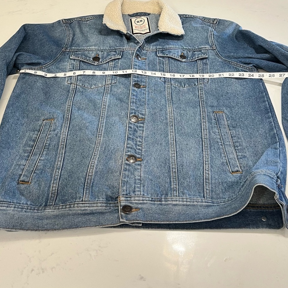 Blue Denim Jacket with Cream Sherpa Collar - Picture 6 of 11